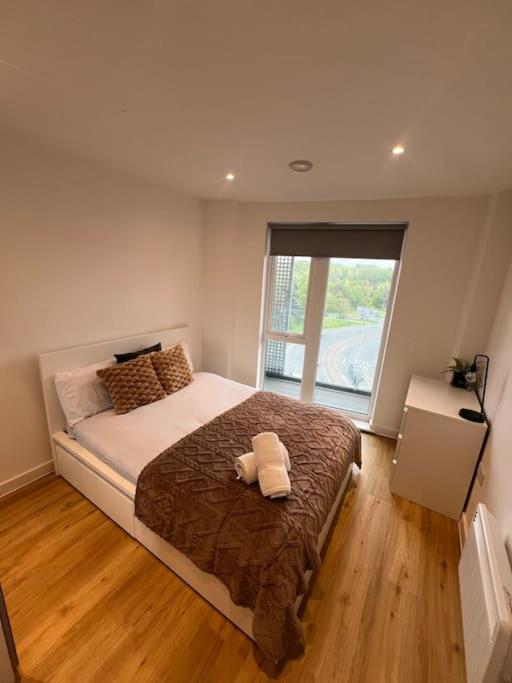 2 Bed Corner Apartment With Gym Manchester Eksteriør bilde