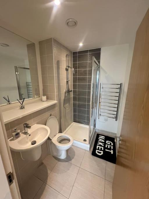 2 Bed Corner Apartment With Gym Manchester Eksteriør bilde